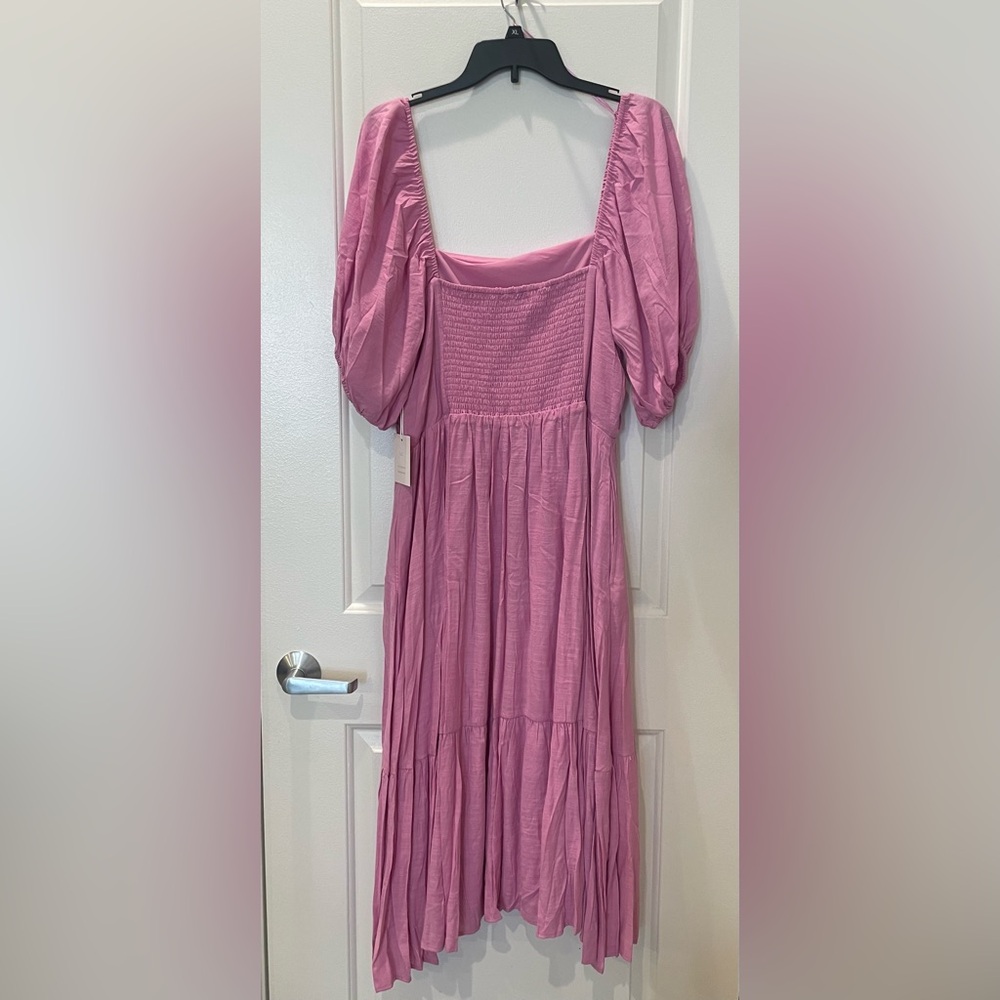 NEW…LC Lauren Conrad Square Neck Pleaded Bodice Midi Dress - Picture 5 of 5